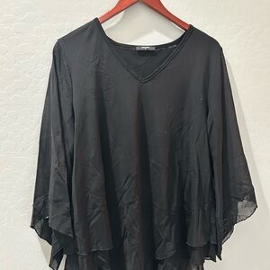 Chic Black V-Neck Blouse